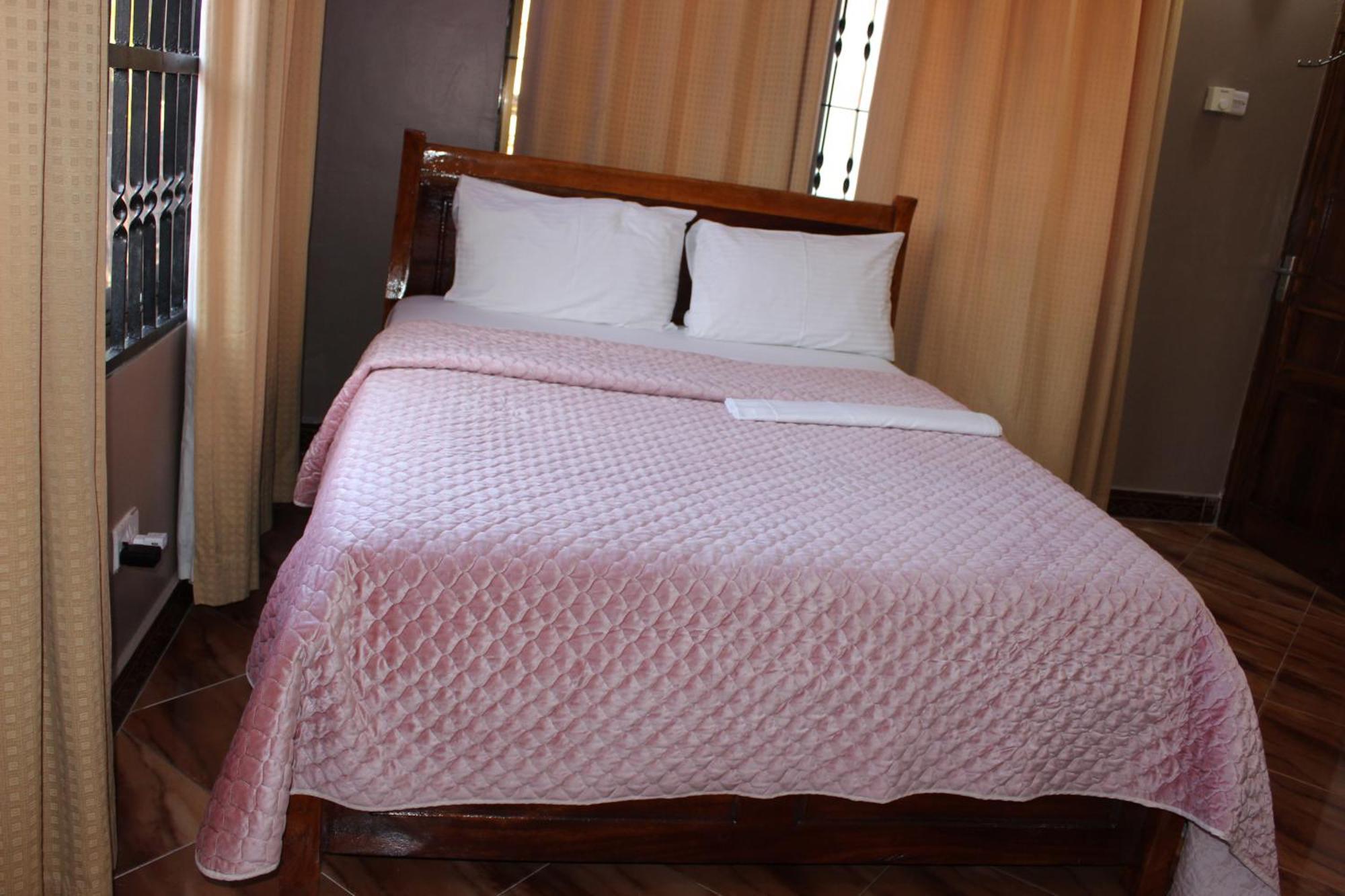 Mikocheni Condo Hotel & Apartments Dar es Salaam Exteriör bild